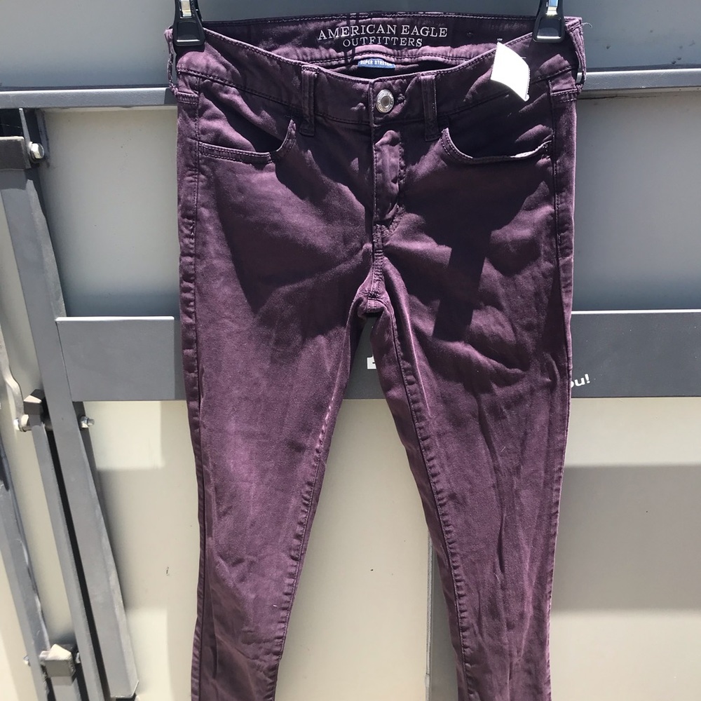 American Eagle Outfitters Super Stretch Women’s Jeggings in Purple/Plum, size 4